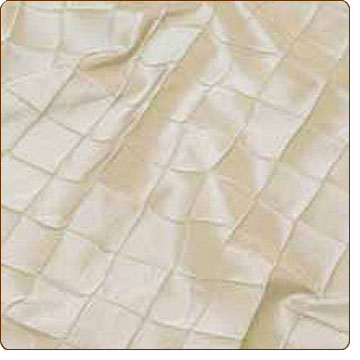 Ivory Pintuck Table Linen